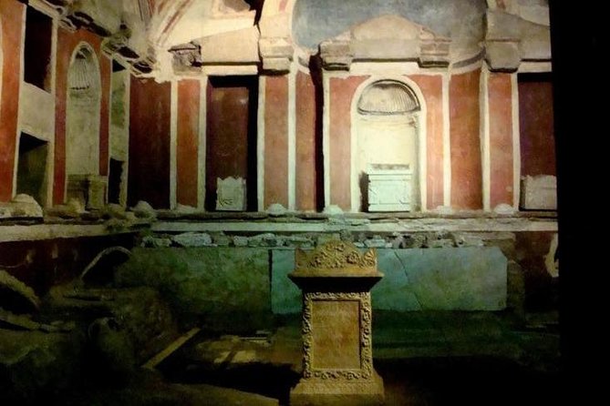 Private Tour of Vatican With Scavi Necropolis & St. Peters Tomb - Exclusive Excavations