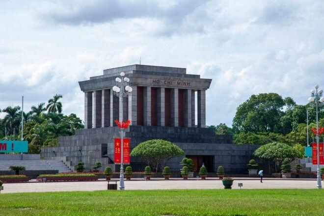 Private Tour of Vietnams World Heritage Sites - Included Services