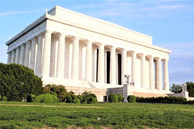 Private Tour of Washington DC - Up to 12 Guests - The Sum Up