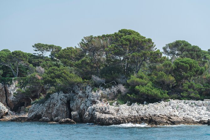 Private Tour on a Sailboat With Apéritif at Sunset on Antibes - Meeting and Pickup Details