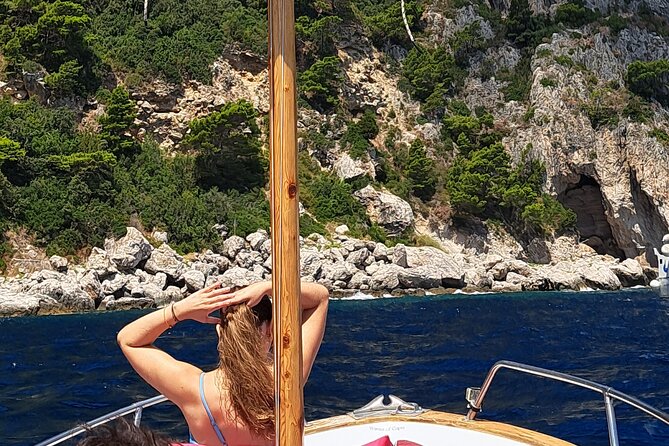 Private Tour on the Classic Gozzo: Discovering Capri 3 Hours - Tour Details and Experiences