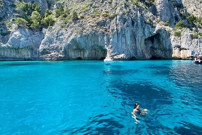Private Tour on the Classic Gozzo: Discovering Capri 3 Hours - Common Questions
