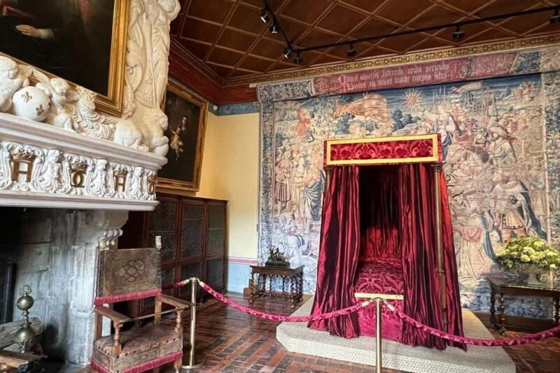 Private Tour Paris: Chambord Castle with Golf Cart + Gift - The Sum Up