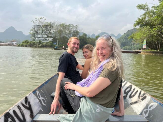 Private Tour: Perfume Pagoda Day Tour With Scenic Boat Trip - Itinerary Details