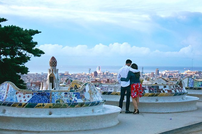 Private Tour: Personal Travel Photographer Tour in Barcelona - Tour Overview