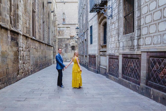 Private Tour: Personal Travel Photographer Tour in Barcelona - Common Questions