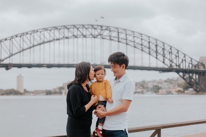 Private Tour: Personal Travel Photographer Tour in Sydney - Common Questions