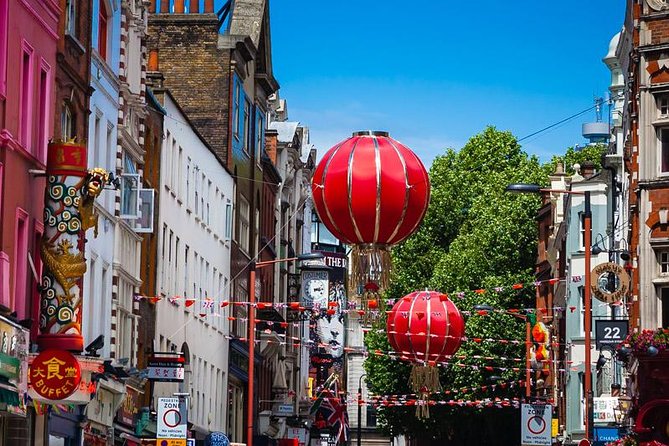 Private Tour: Photography Walking Tour From Trafalgar Square to Covent Garden - Tour Highlights