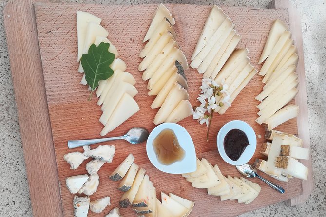 Private Tour: Pienza and Montalcino Organic Cheese and Wine Tour - Winery Tour and Brunello Wine Tasting