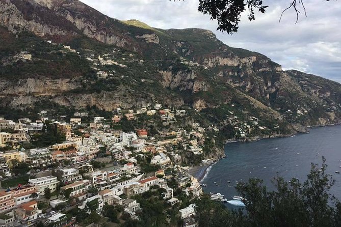 Private Tour Pompeii and Winery - Included Lunch and Wine Tasting