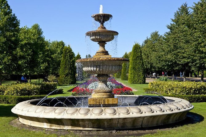 Private Tour: Regents Park Photography Tour - Tour Details