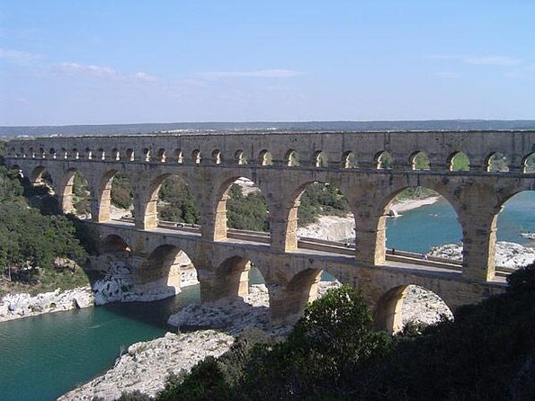 Private Tour Roman Aqueduc Pont Du Gard, Avignon the Pope Palace - Good To Know