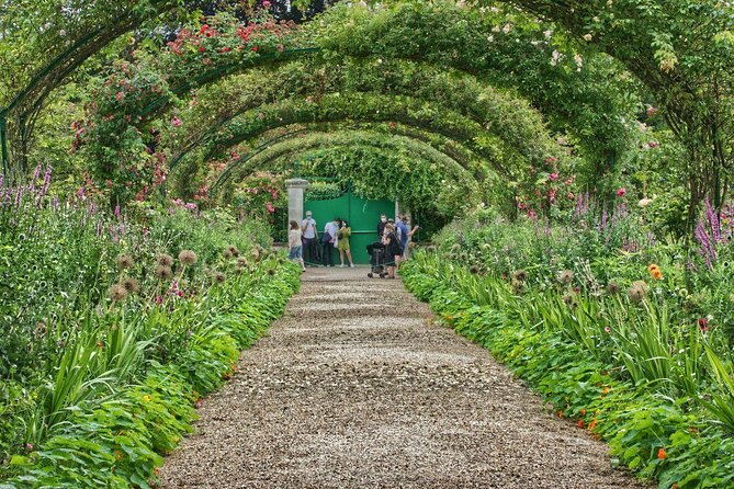 Private Tour: Rouen and Giverny Day Trip From Caen - Good To Know