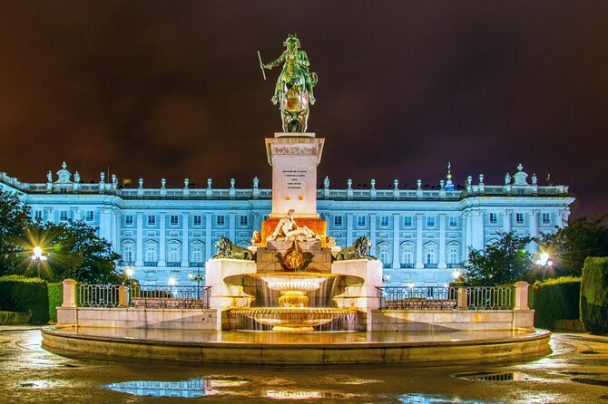 Private Tour: Royal Palace and Walking Tour With Tapas Taste - Customer Reviews