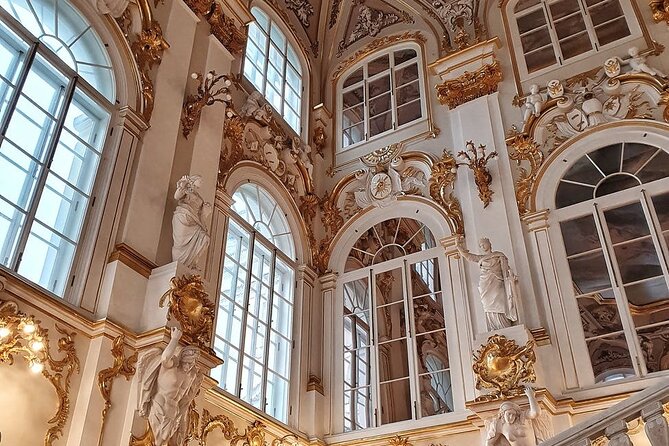 Private Tour: Royal Palace Guided Tour With Skip-The-Line Access - Expert Tour Guide