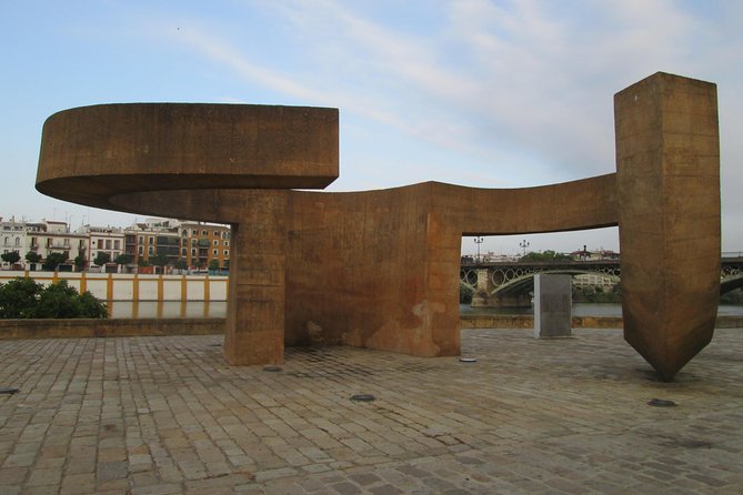 Private Tour Royal Palacecathedralwalk Along the River - Tour Inclusions