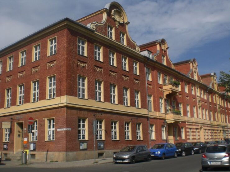 Private Tour: Sachsenhausen Memorial & Potsdam From Berlin - Historical Sites and Landmarks