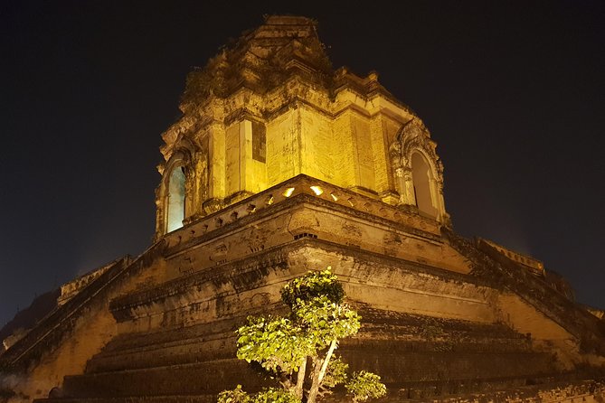 Private Tour: Sightseeing City Walking Tour - Guided by an English-Speaking Tour Guide