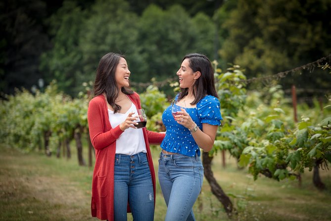 Private Tour: Snoqualmie Falls and Woodinville Wineries Day Trip From Seattle - Logistics and Transportation
