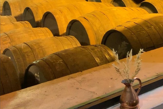Private Tour Stirling Castle Whiskey Distillery - Booking and Pricing Information
