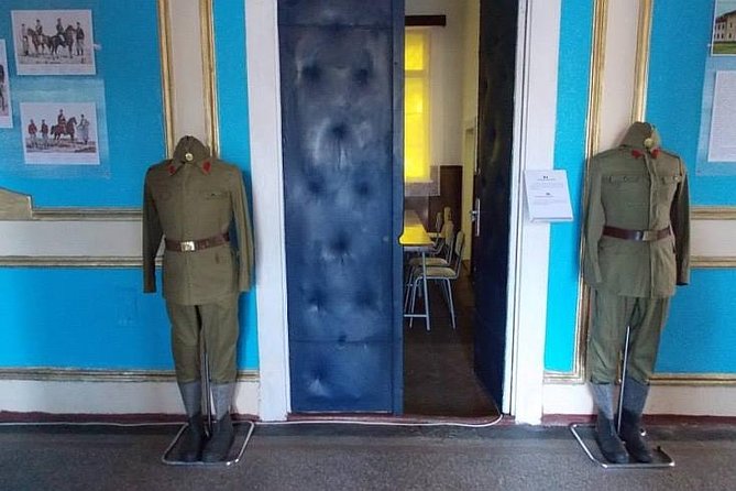 Private Tour: Story of Communism in Bucharest - Booking Information