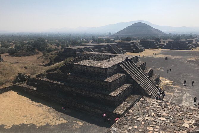 Private Tour Teotihuacan Pyramids & Basilica of Guadalupe - Starting Point: Plaza de las Tres Culturas