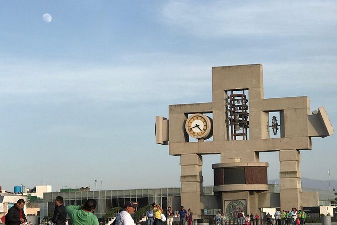 Private Tour Teotihuacan Pyramids & Basilica of Guadalupe - Guide Quality and Review Highlights