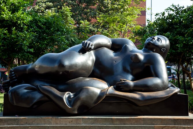 Private Tour: the Art of Botero - Cultural Experience Medellin -Antioquia Museum - Inclusions and Amenities