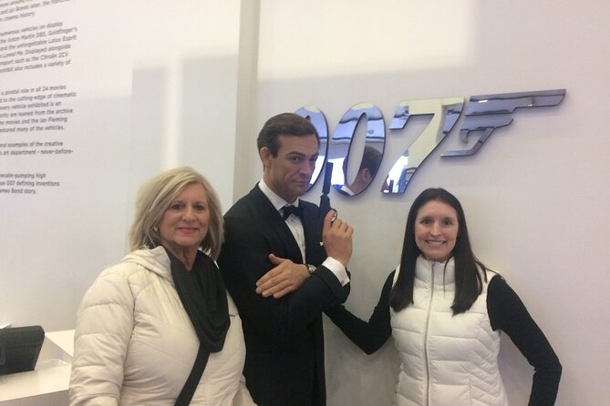 Private Tour: The London of Shakespeare, the Beatles, James Bond and Sherlock Holmes by Traditional - Tour Overview and Itinerary