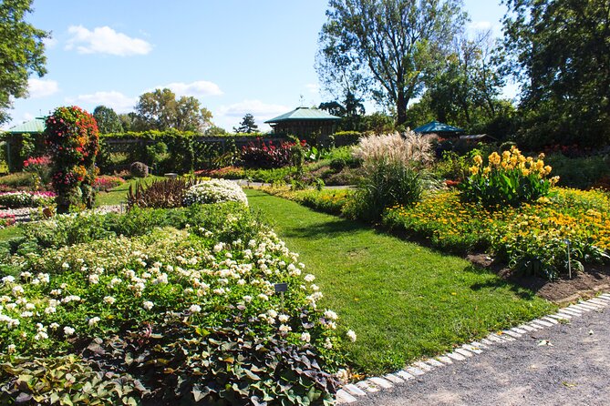 Private Tour the Montreal Garden From Kingstown - Tour Overview