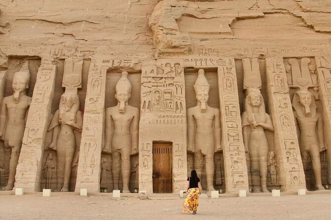 Private Tour to Abu Simbel Temples and Nubian Village From Aswan - Special Offer