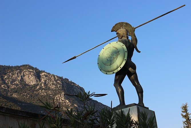 Private Tour to Ancient Sparta, Mystras & Memorial of Leonidas - Visiting the Leonidas Monument and Valley of Traitors