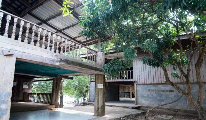 Private Tour to Anlong Veng (Khmer Rouge Stronghold) - Transportation Details