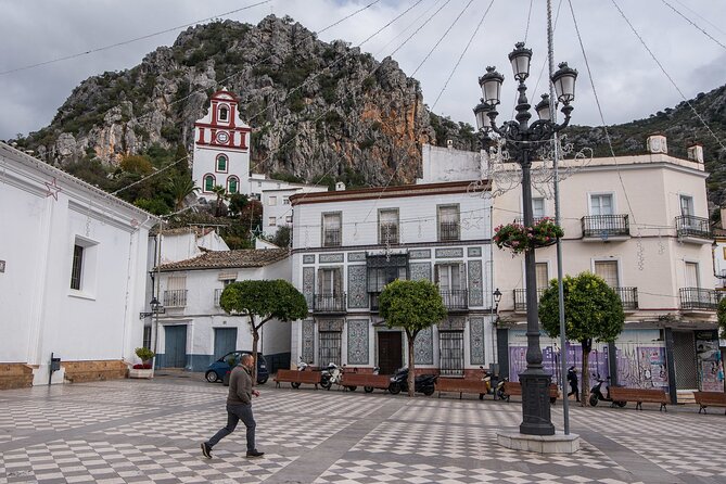 Private Tour to Arcos De La Frontera, El Bosque, and Ubrique From Cadiz - Changes and Cut-off Times