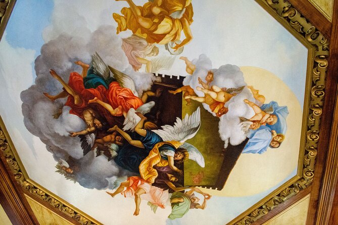 Private Tour to Basilica De Guadalupe - Inclusions: Round Transfer and Snacks