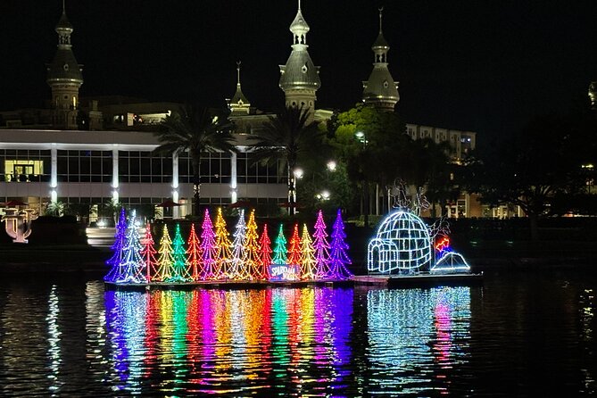 Private Tour to Christmas Winter Village, Bayshore and Hyde Park - Weather and Changes