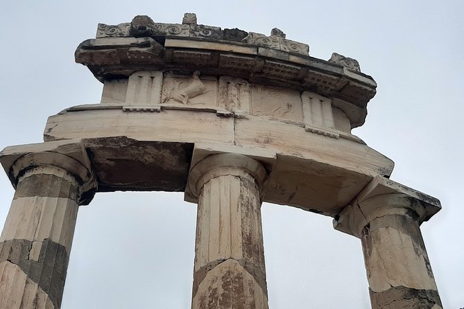 Private Tour To Delphi From Athens (Delphi, Arachova, Osios Loukas) - Exploring Arachova
