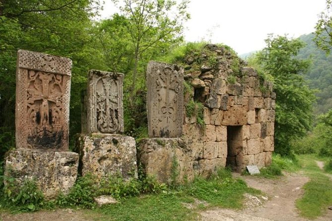 Private Tour to Dilijan (Goshavank, Parz (Crystal) Lake, Haghartsin) - Itinerary Overview