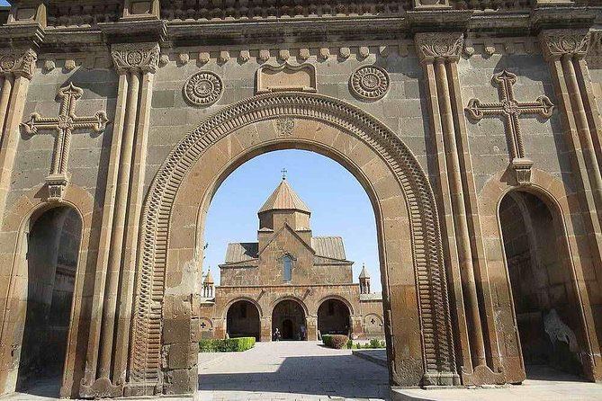 Private Tour to Echmiadzin and Zvartnots - Price and Booking