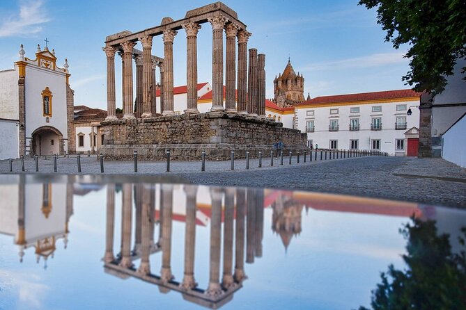 Private Tour to Évora and Megaliths - Itinerary Highlights