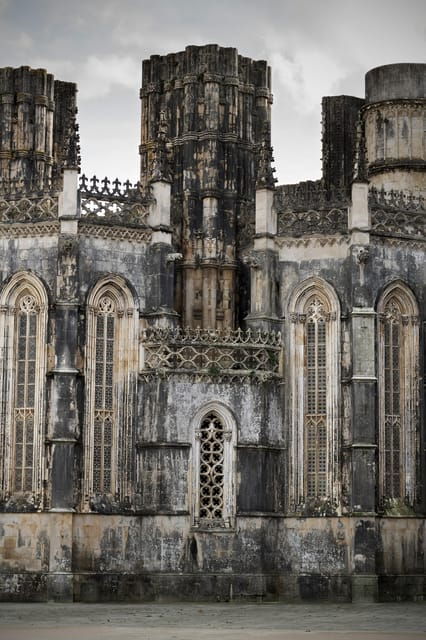 Private Tour to Fatima, Batalha, Nazaré, and Óbidos - Itinerary Highlights