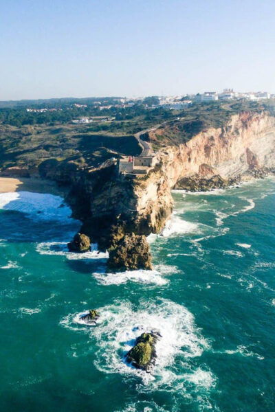 PRIVATE TOUR TO FÁTIMA, ÓBIDOS & NAZARÉ - Local and Native Guide