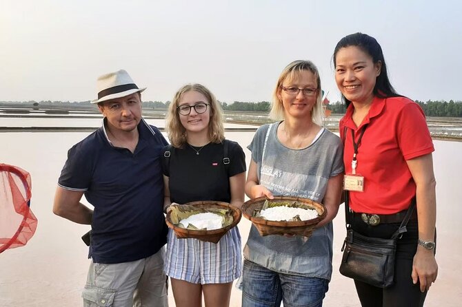 Private Tour to Floating & Railway Markets (Multi-Lang: EN ZH ES IT FR De) - Traveler Photos and Reviews