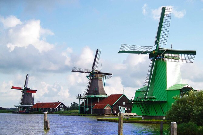 Private Tour to Giethoorn With Boat and Zaanse Schans Windmills - Additional Information