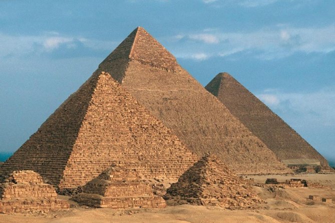 Private Tour to GIZA PYRAMIDS MEMPHIS CITY and SAKKARA PYRAMID - Pricing and Options