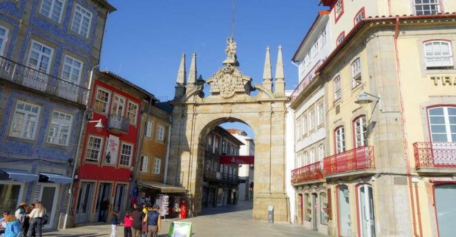 Private Tour to Guimarães and Braga, Two Incredible Cities - Pickup Locations