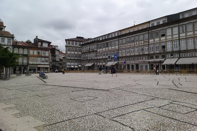 Private Tour to Guimarães and Braga, Two Incredible Cities - Guimarães Churches and Historical Sites