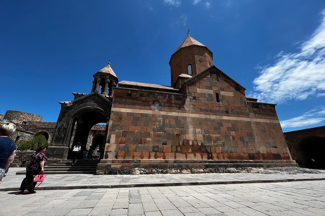 Private Tour to Khor Virap, Areni Winery, Noravank - Noravank Monastery Visit
