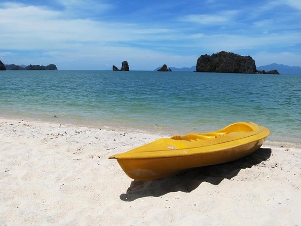 Private Tour to Langkawi Cable Car & Tanjung Rhu Beach - Good To Know