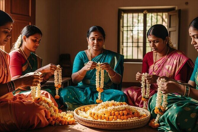 Private tour to learn Traditional Indian Art, craft & Cooking - Good To Know